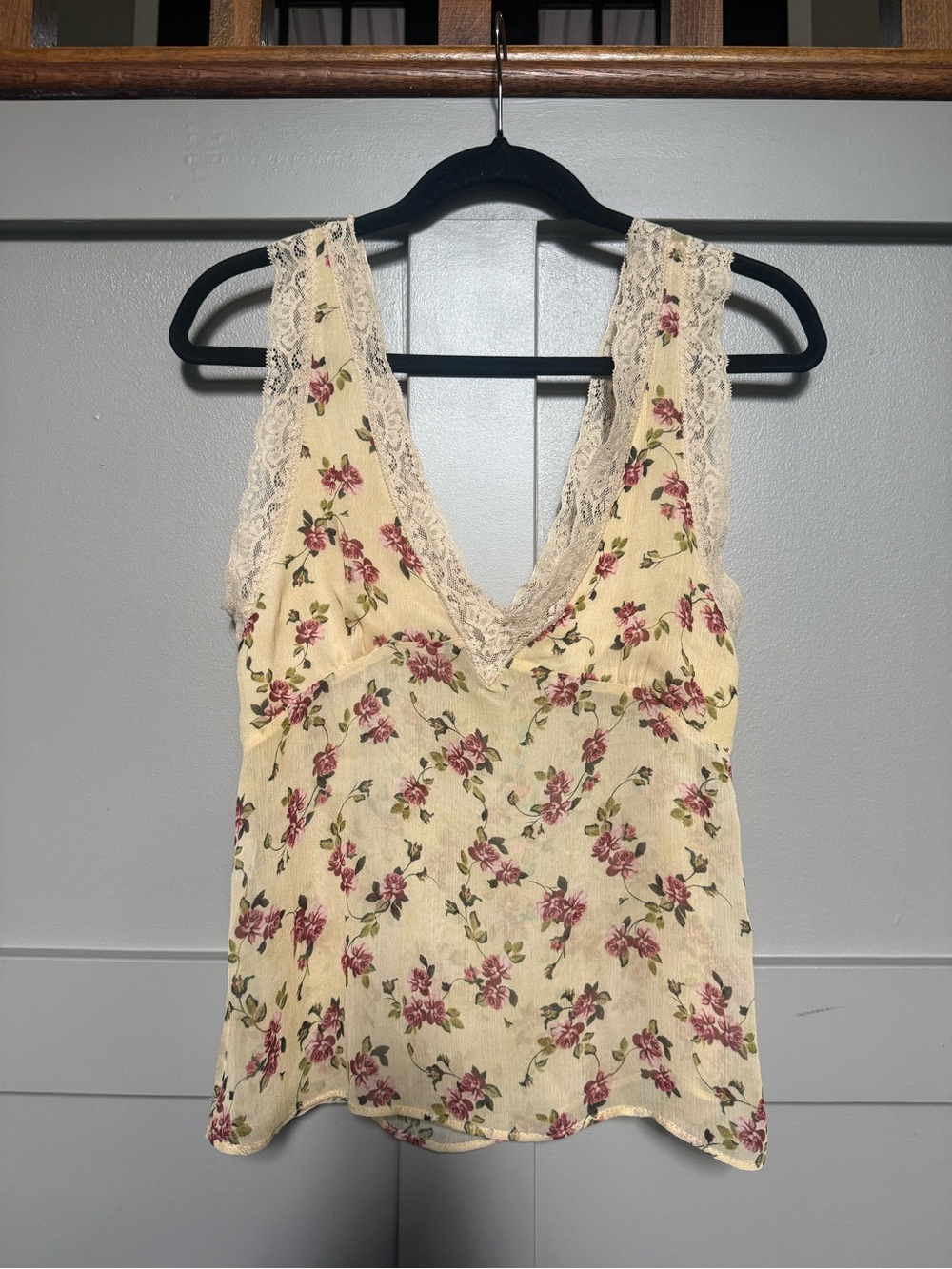 ZARA floral lace top - Picture 2 of 2